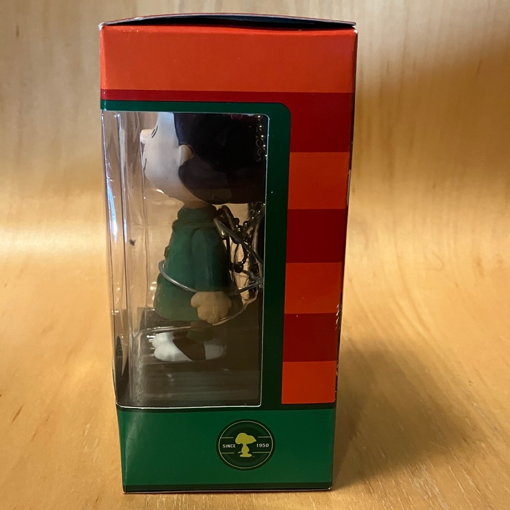 2010 Peanuts Lucy clip-on ornament/keychain/bag clip - 60 Years - Picture 6 of 8